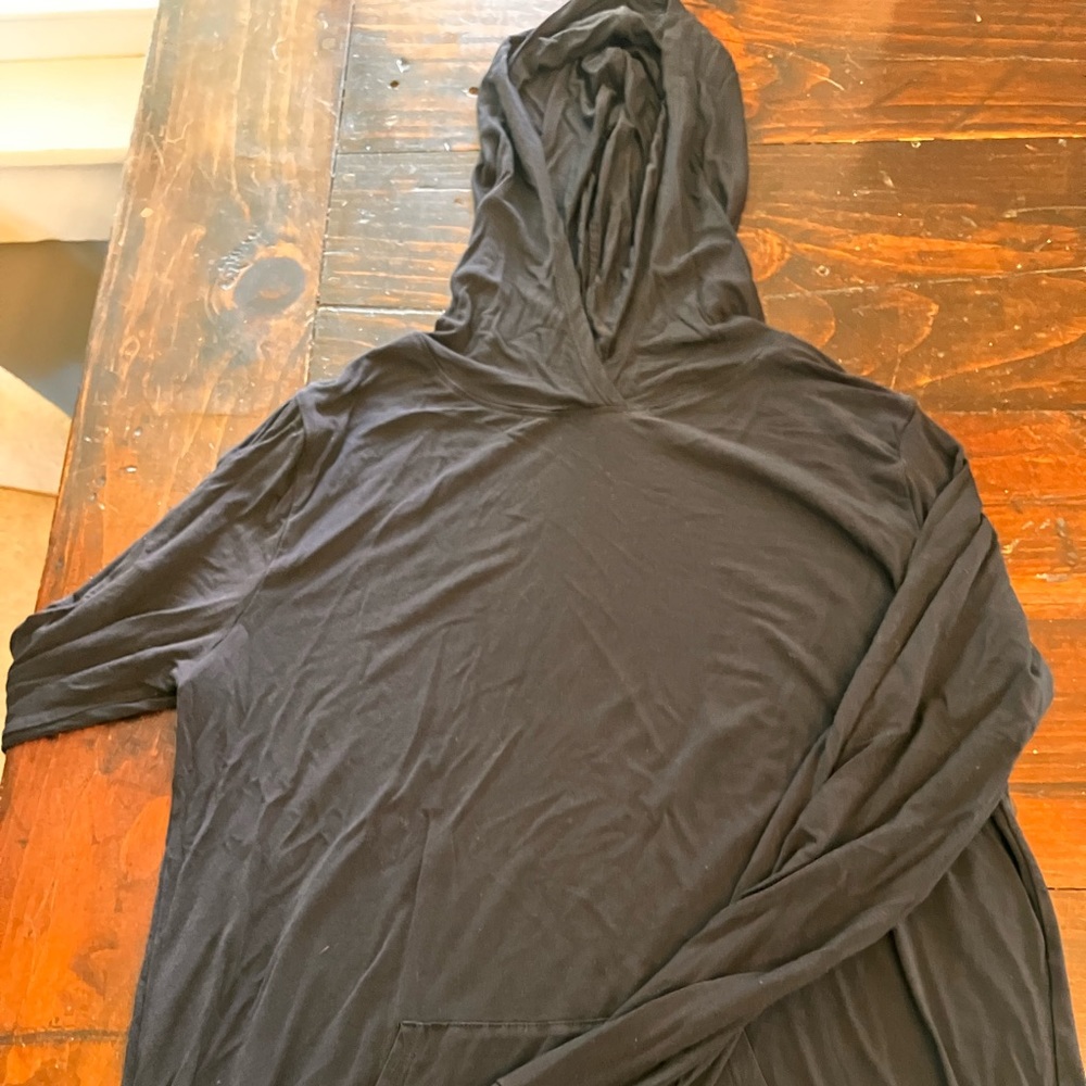 Black cuddle duds tunic- women’s